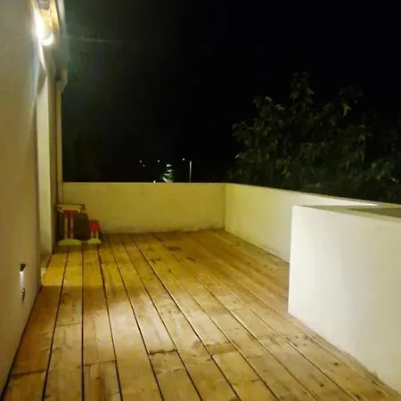 Villa Avec Piscine Proche De La